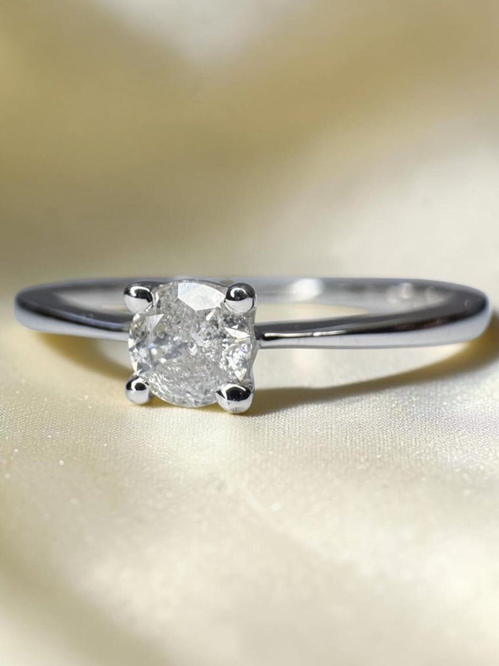 10K White Gold Round Cut Diamond Solitaire Ring 0.20CT Diamond Ring Size 7